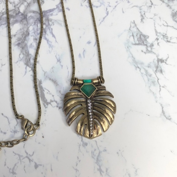 Chloe + Isabel Jewelry - Marquesas Long Pendant Necklace | Chloe + Isabel